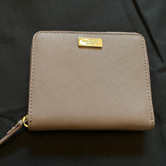 Kate Spade Bifold Half-zip Wallet